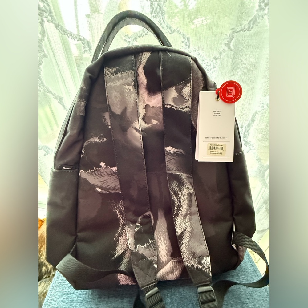 NWT - Brand New Herschel Supply Company Black and Gray Backpack - Picture 4 of 9